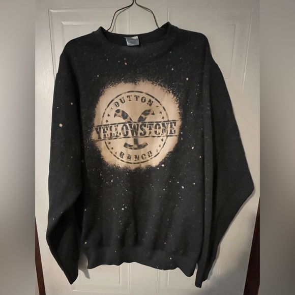 Women’s  Boutique Bleachy Yellowstone Cheetah Print Sweatshirt Size Medium‎ - Picture 1 of 4